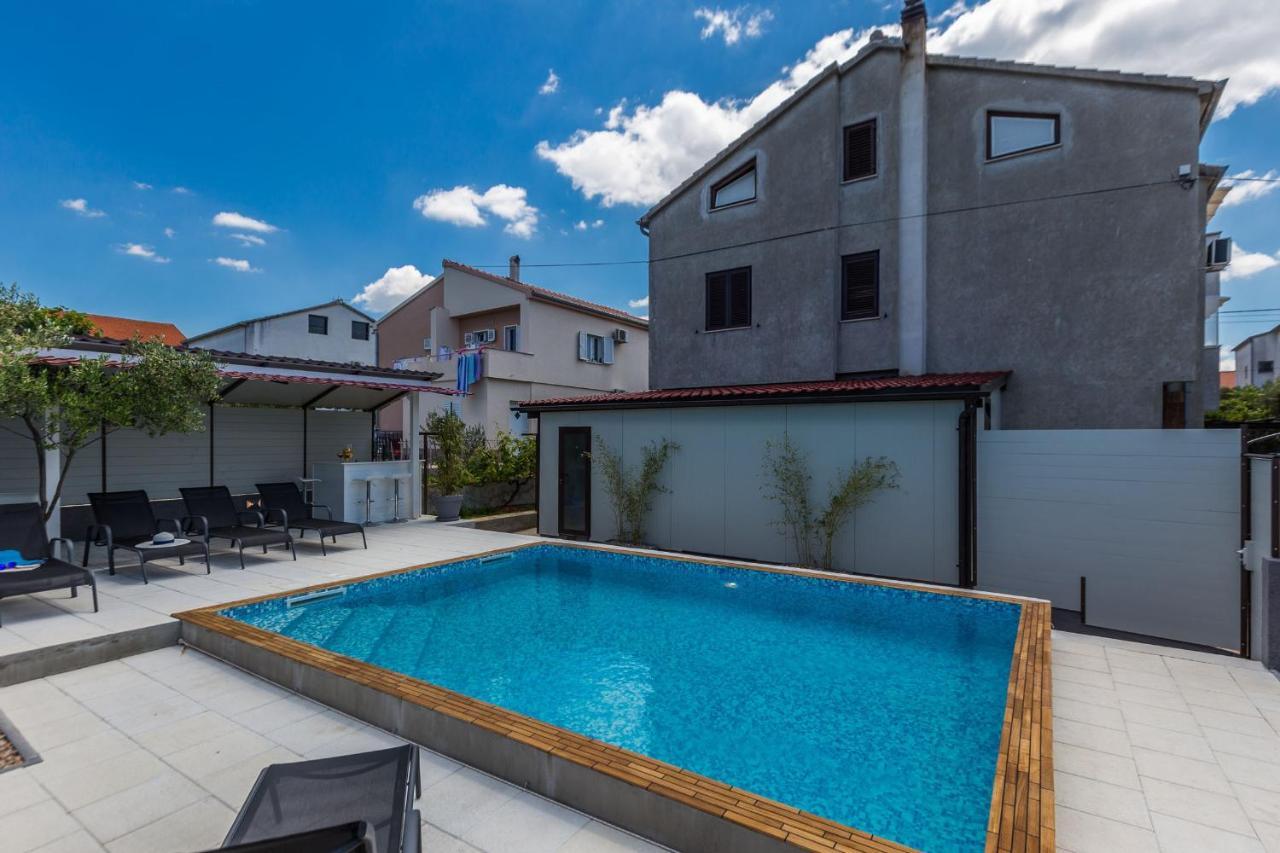 זאדאר Katina Apartment With Private Pool מראה חיצוני תמונה