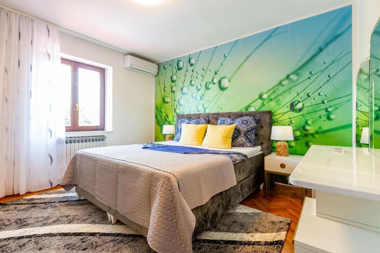 זאדאר Katina Apartment With Private Pool מראה חיצוני תמונה