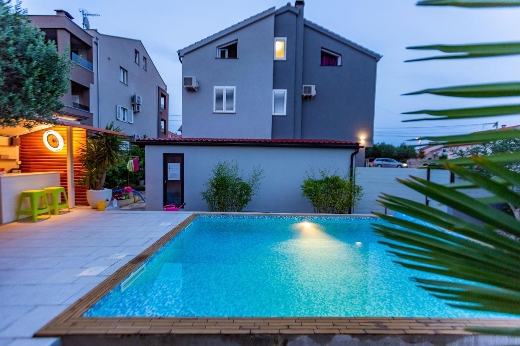 זאדאר Katina Apartment With Private Pool מראה חיצוני תמונה